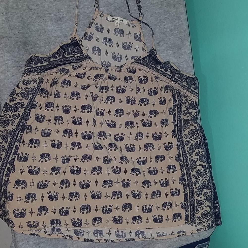 strap elephant top